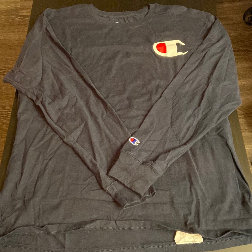 Men’s Champion Athletic Wear, Long Sleeve Tee Used Large
